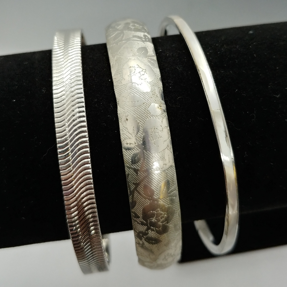 Bangle Trio - Picture 3 of 3